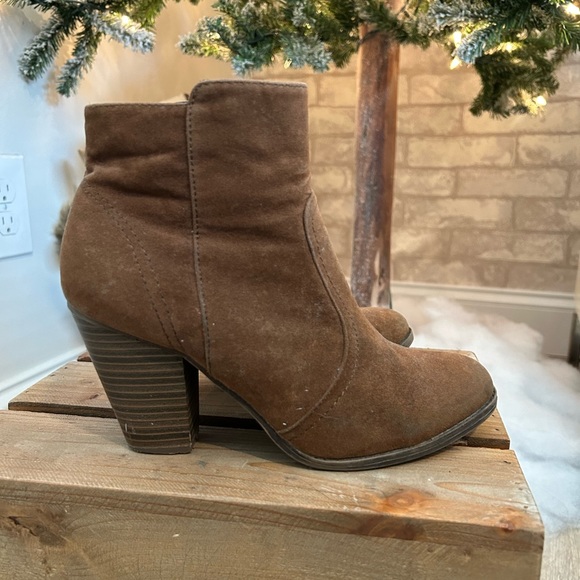 Booties - Picture 2 of 5